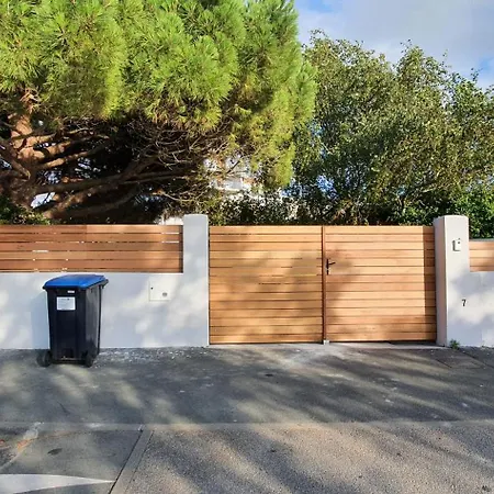 Babeth By Nuits Au Port