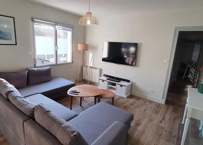 Babeth By Nuits Au Port 拉罗歇尔